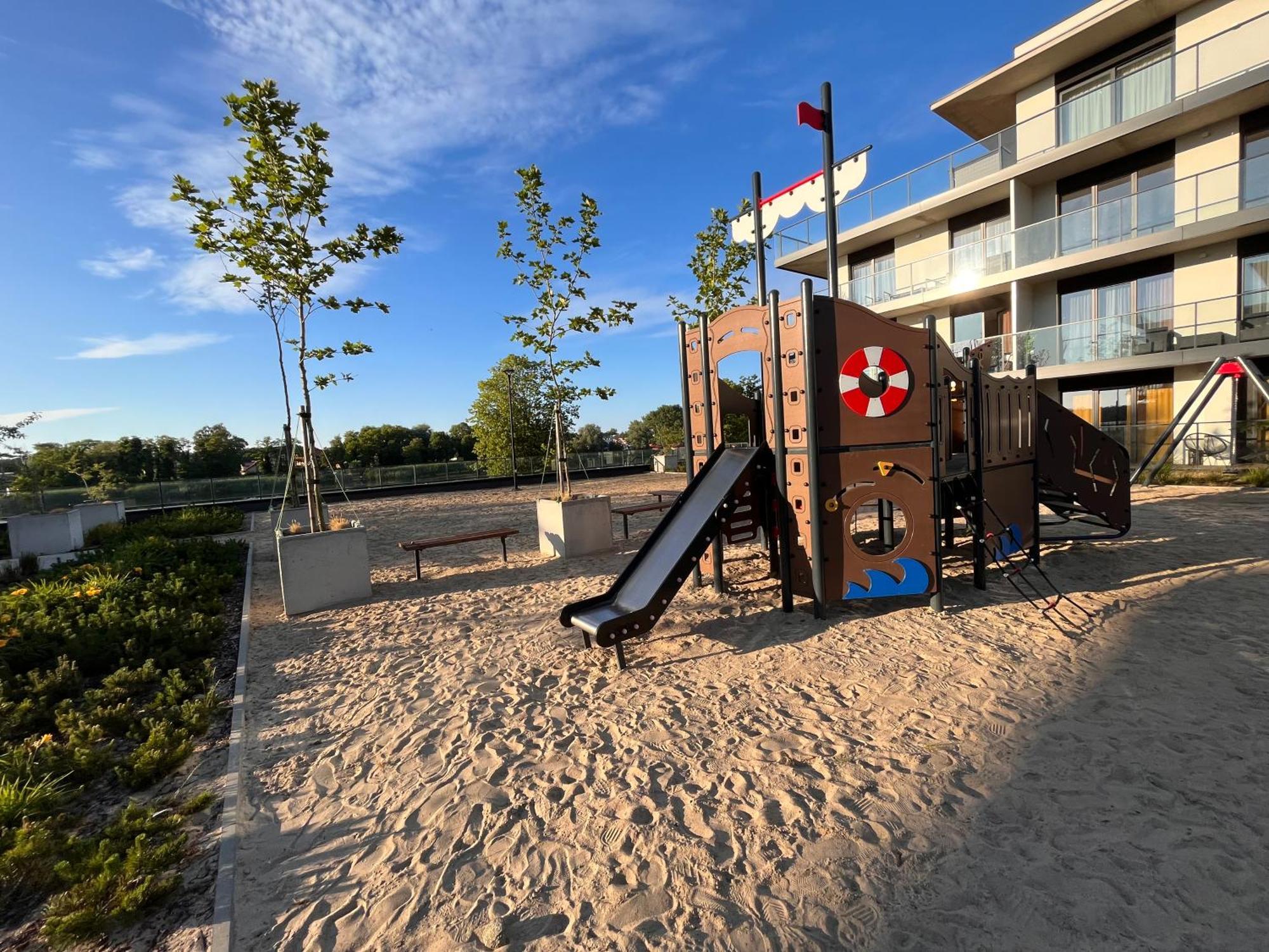 Apartament Z Wioslami Dziwnow公寓 外观 照片